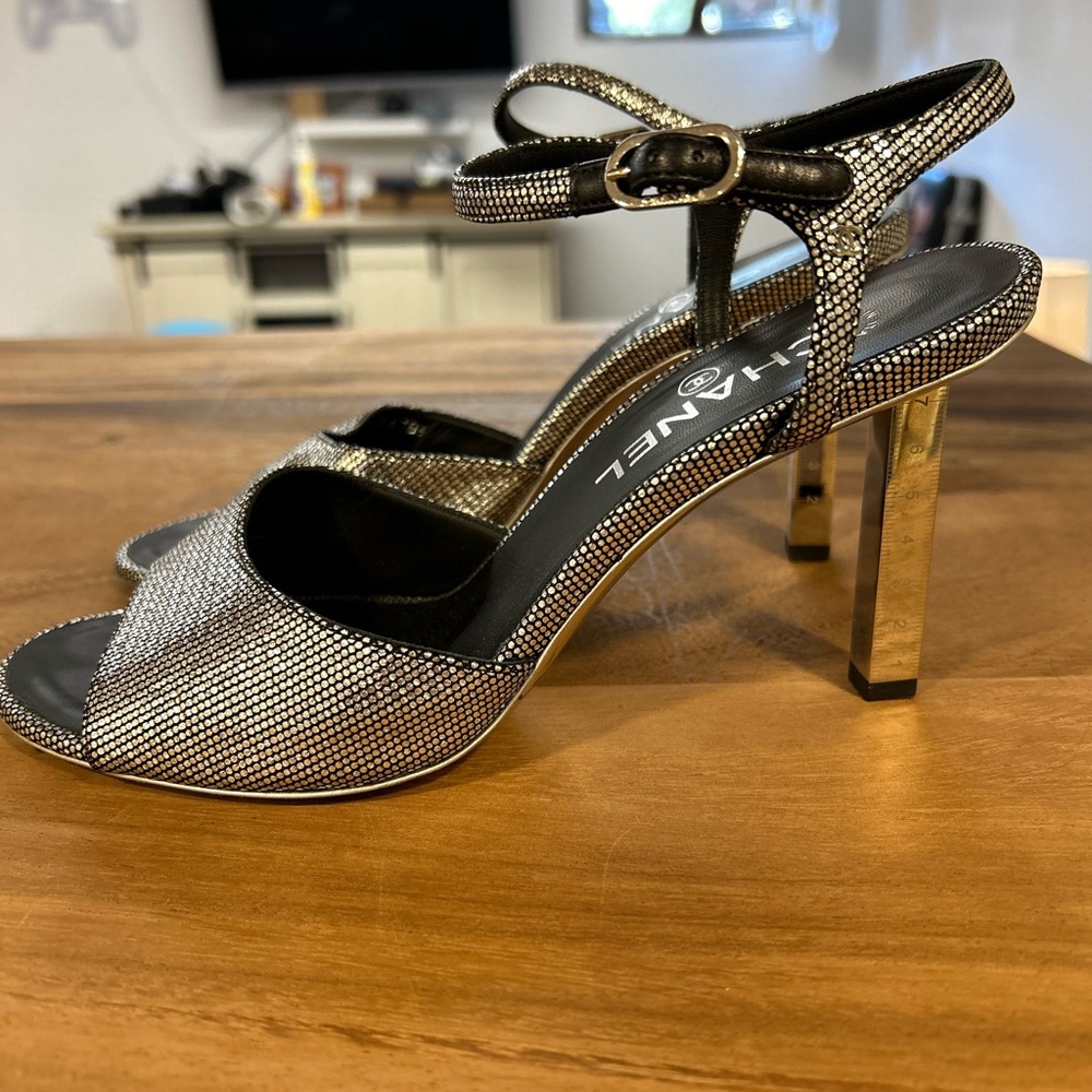 Chanel Silver Measuring Stick Sandals - Picture 3 of 5